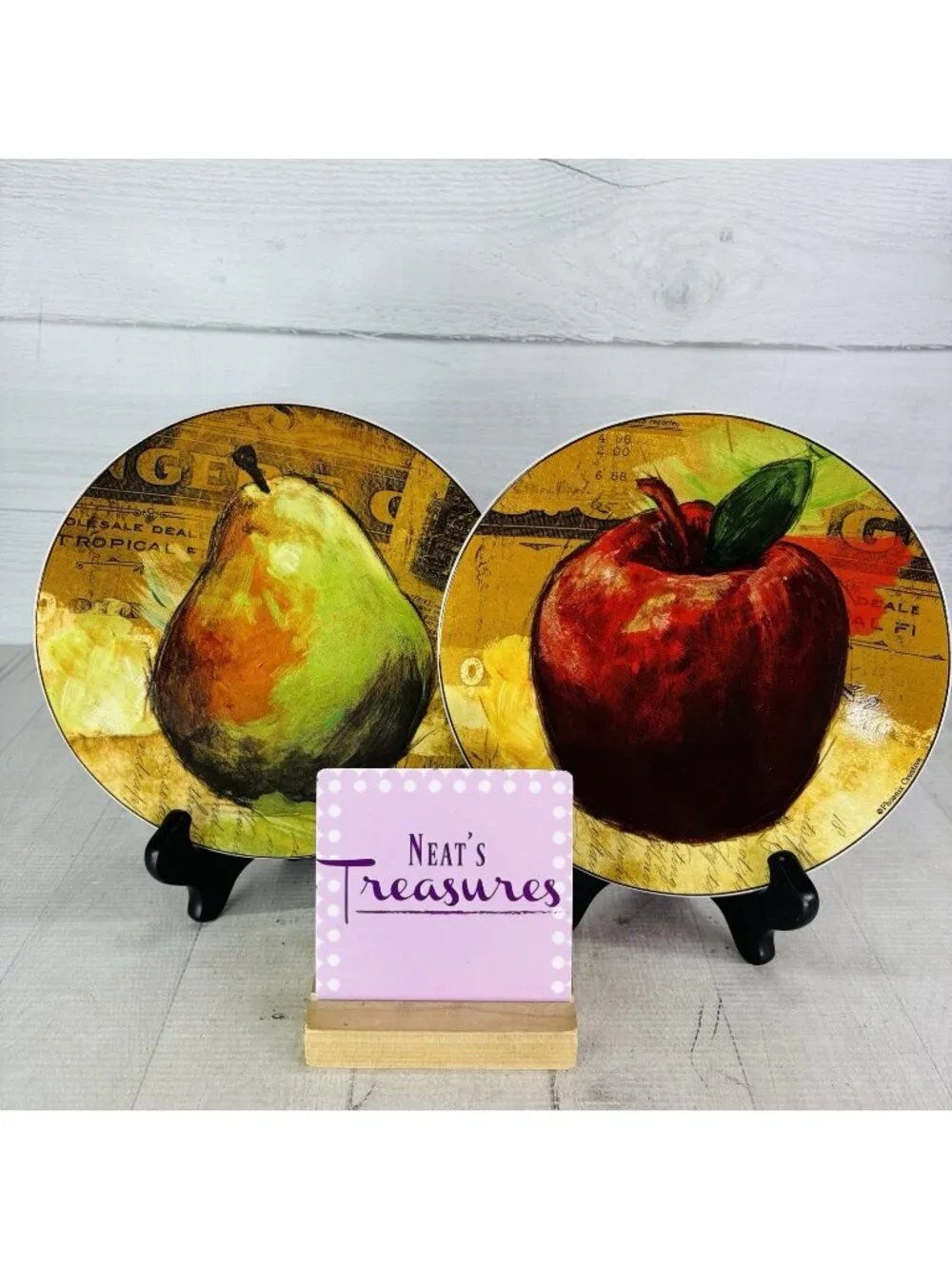 Pier 1 Phoenix Creative FRUIT CRATE Apple Pear Stoneware Salad Plates Set of 2
